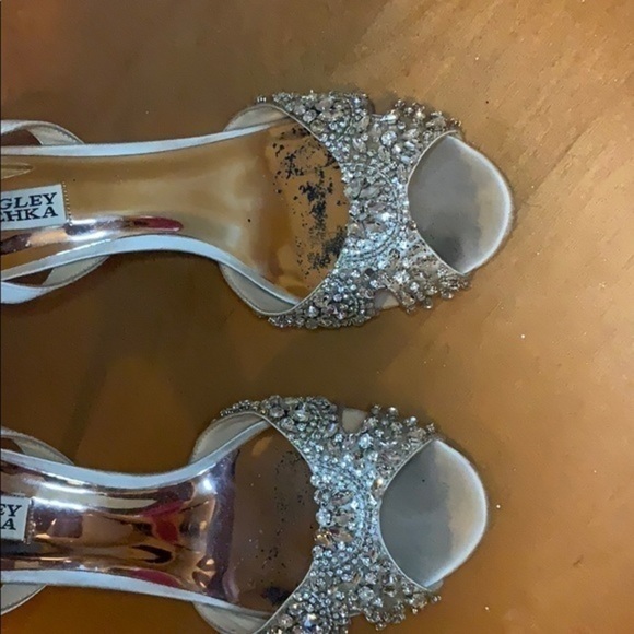 Badgley Mischka Comfortable 3 1/4 Heels Size 9 - Picture 7 of 8